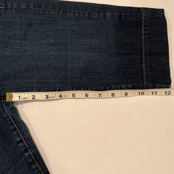 Kut From The Kloth Bermuda Capri Shorts Size 6 - Picture 5 of 14